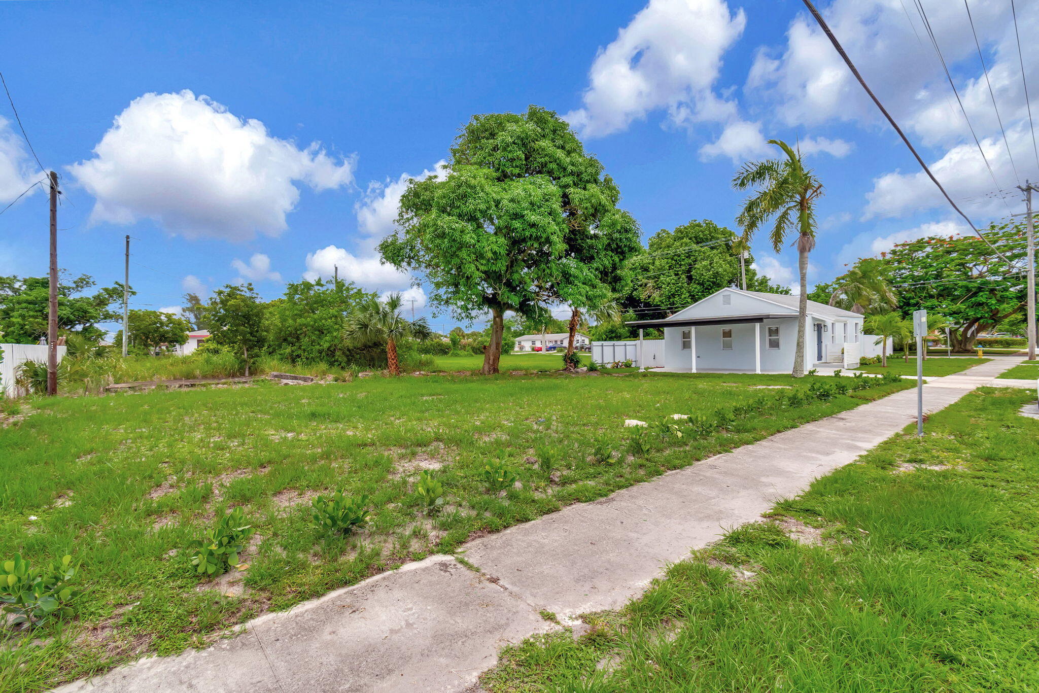 301 NW 8th Avenue