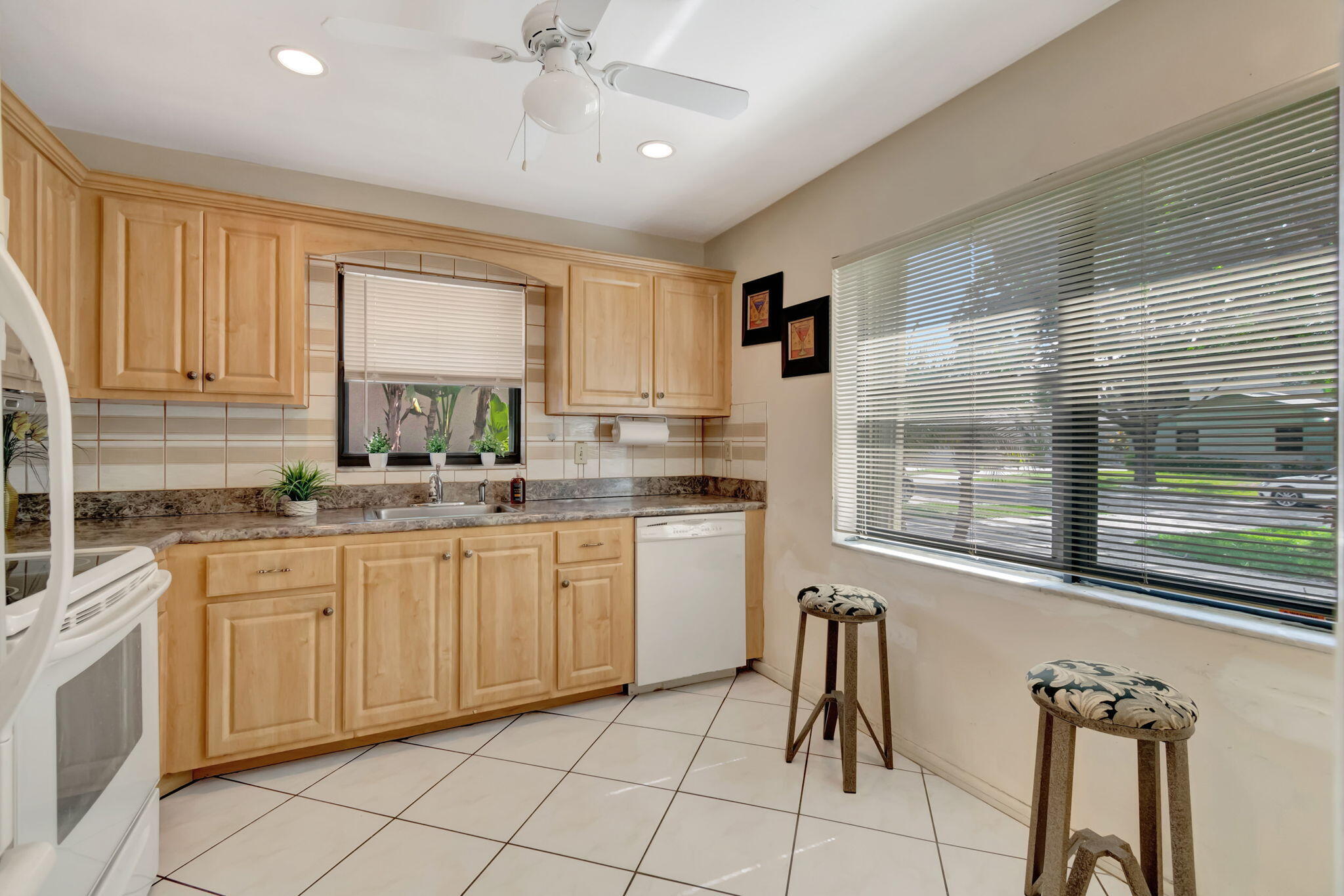 2501 NW 10th Street