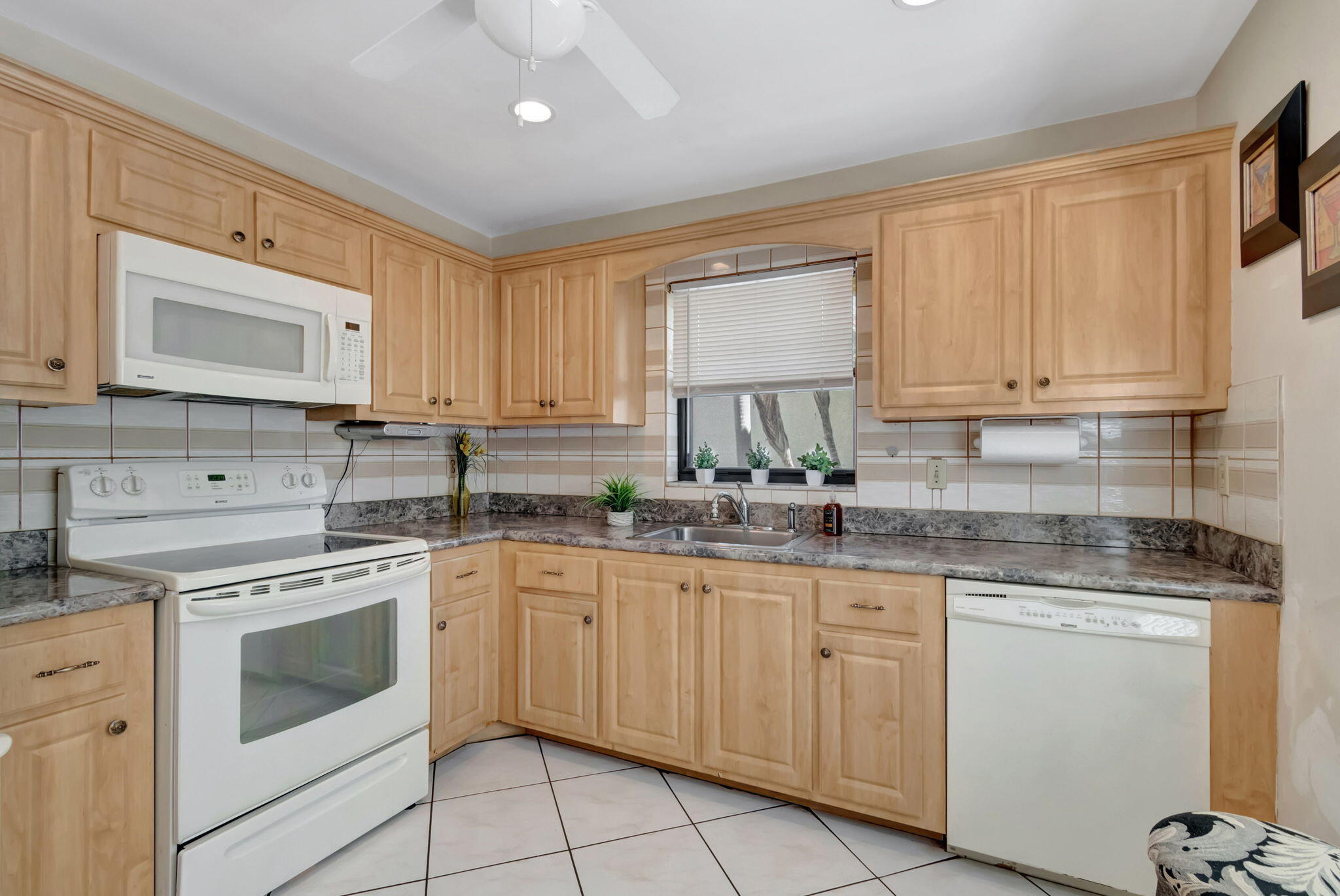 2501 NW 10th Street
