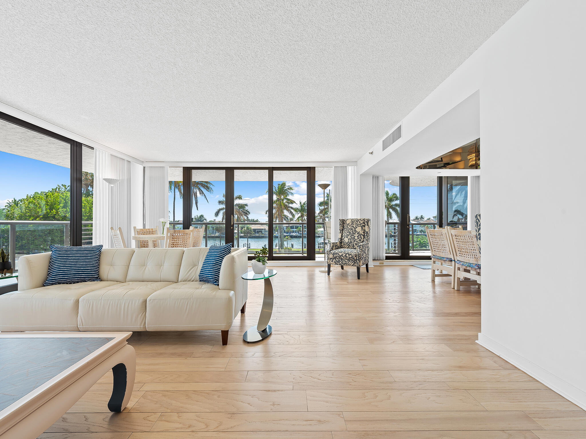 2727 S Ocean Boulevard 304