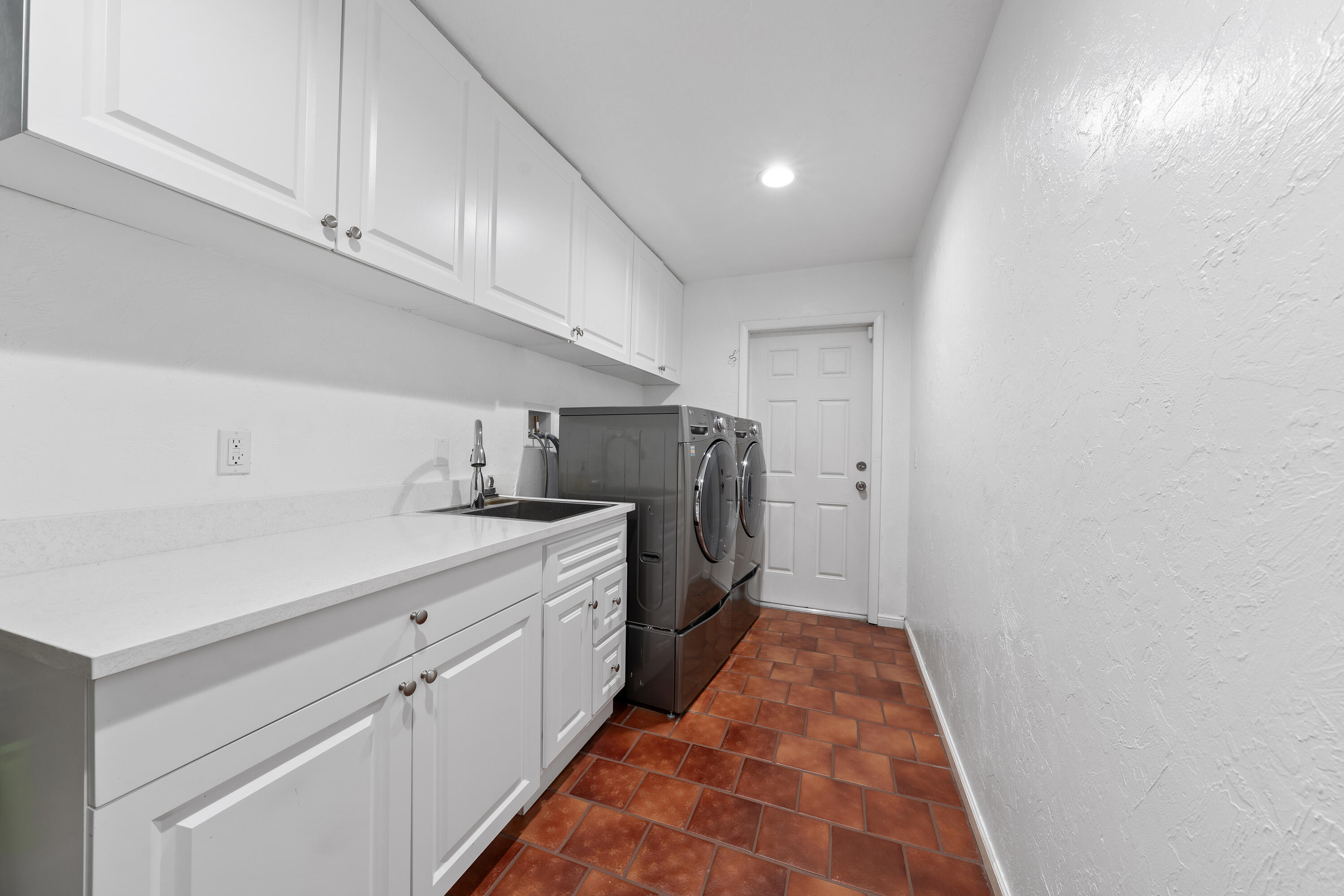 2407 SW 23rd Cranbrook Drive