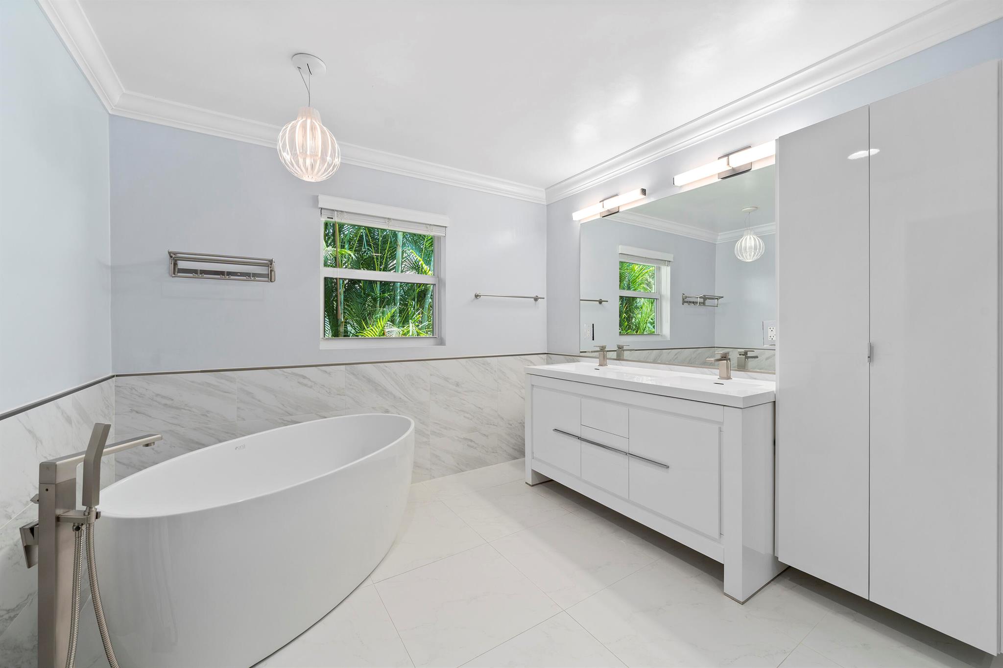 2407 SW 23rd Cranbrook Drive