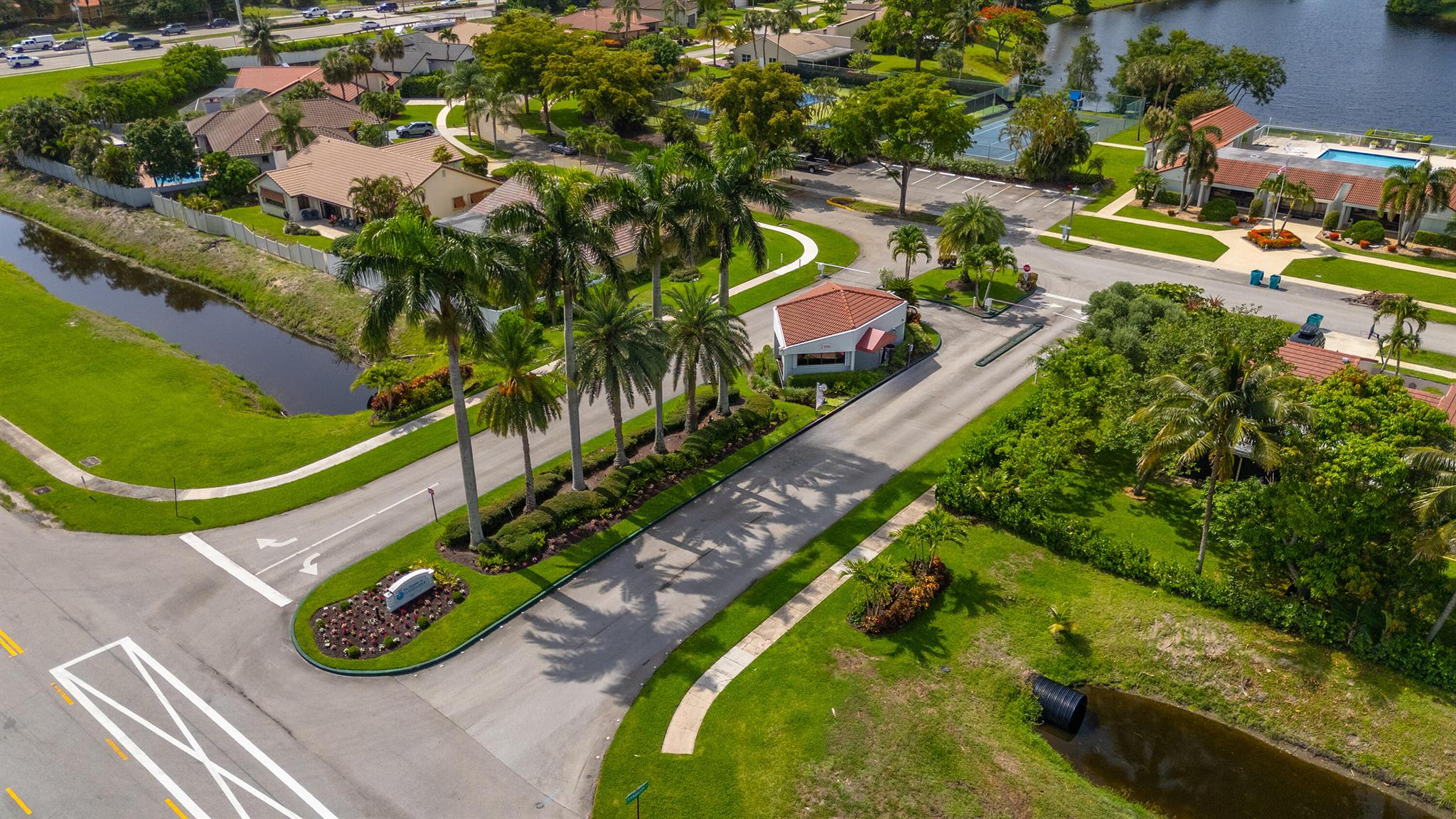 2407 SW 23rd Cranbrook Drive