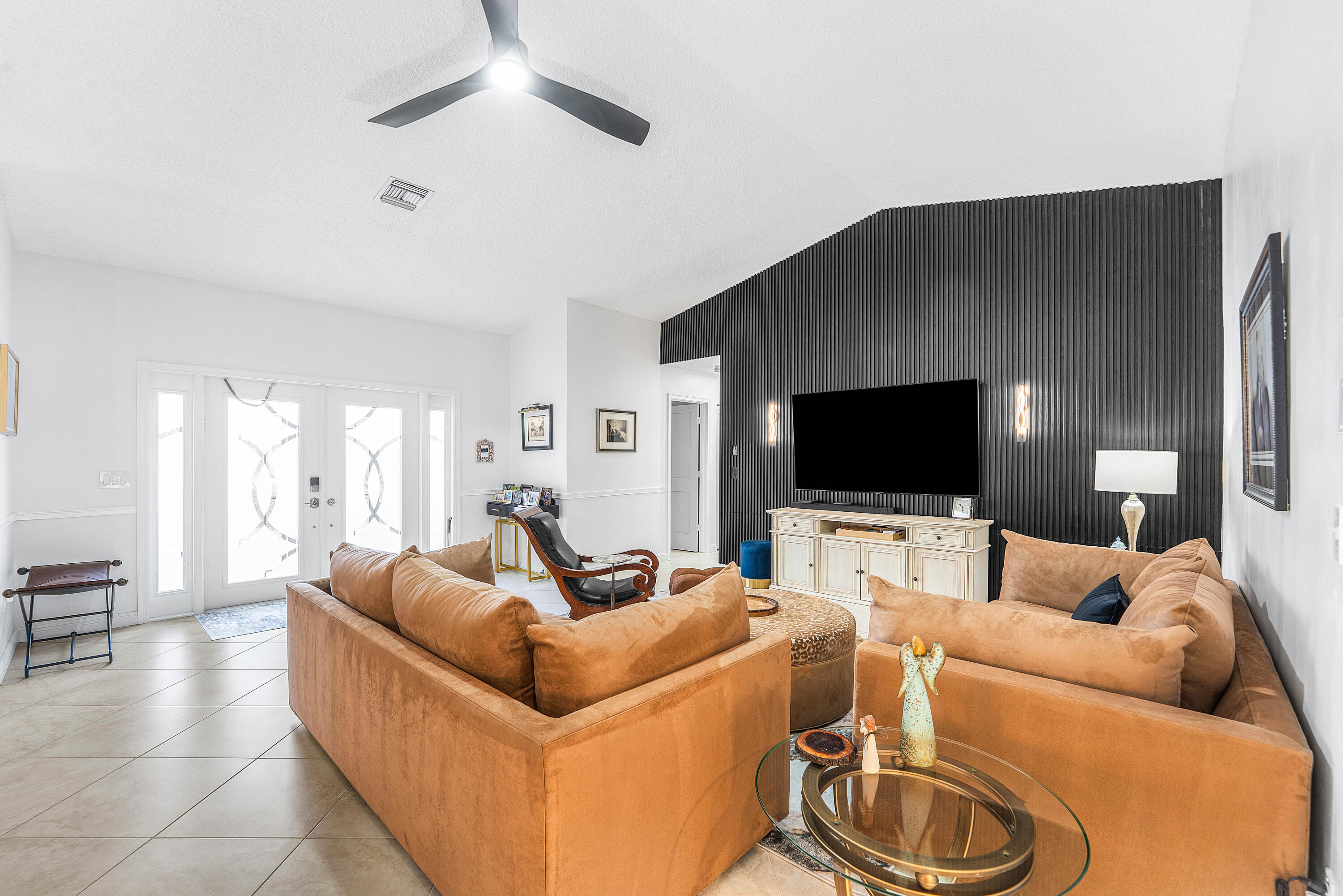 1370 NW 28th Avenue