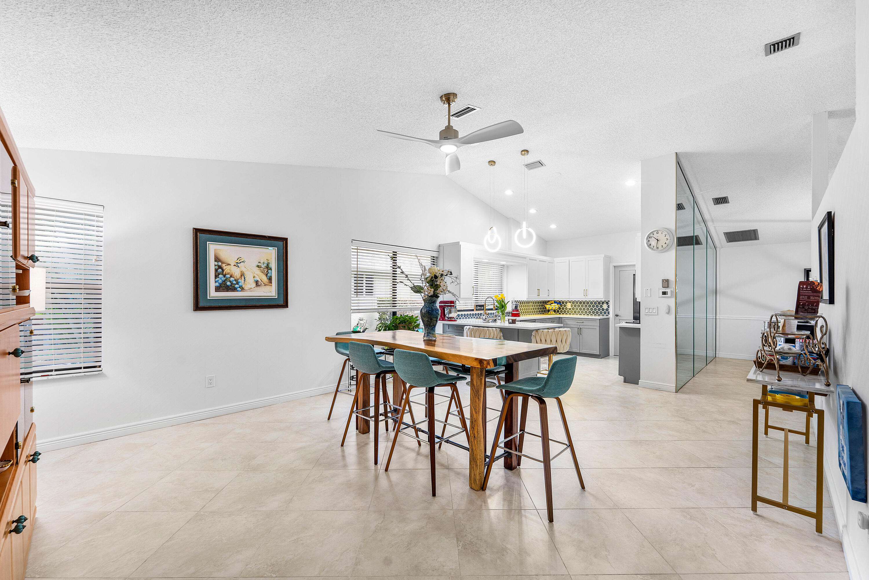 1370 NW 28th Avenue