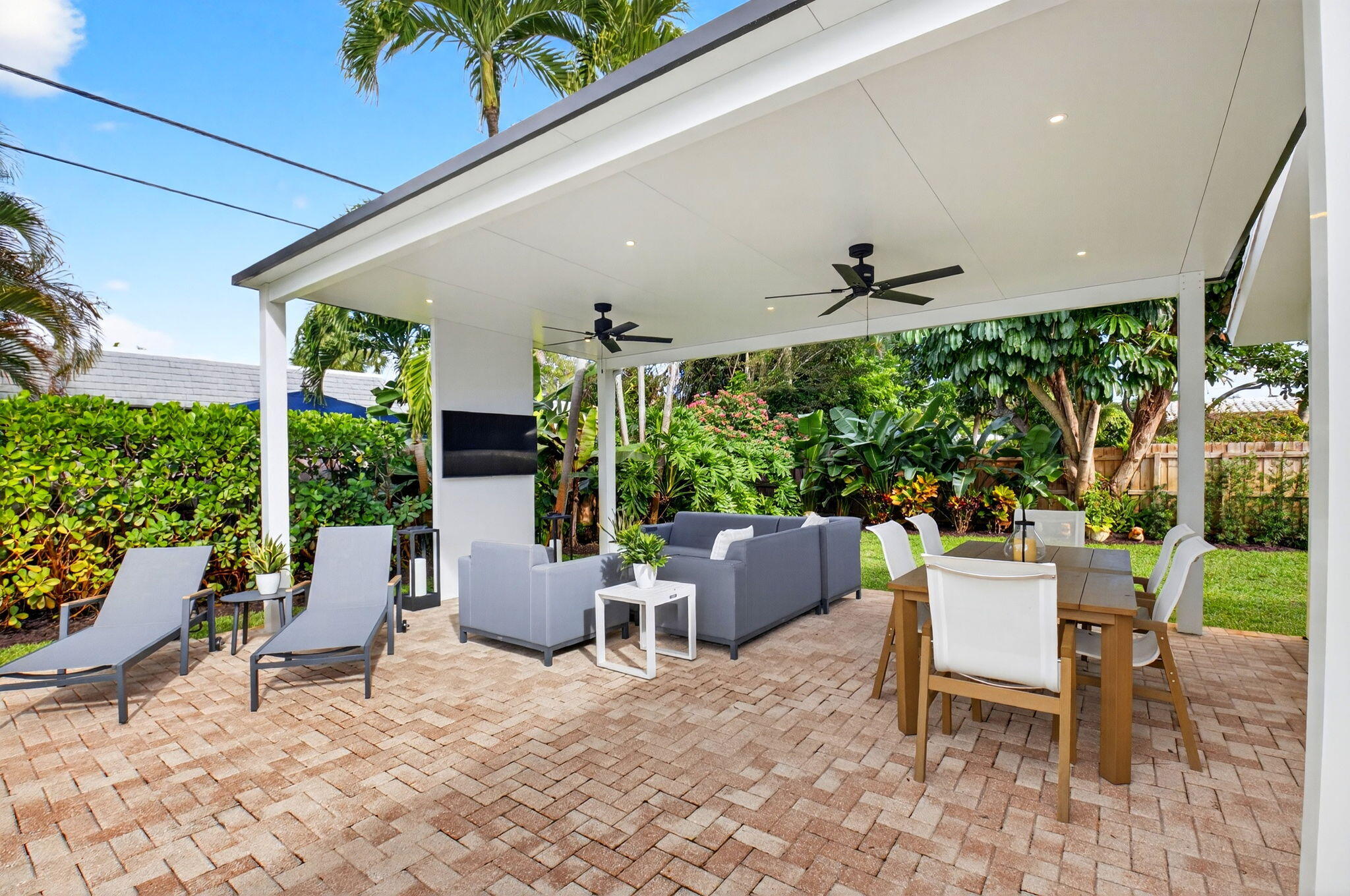 525 Sunset Road