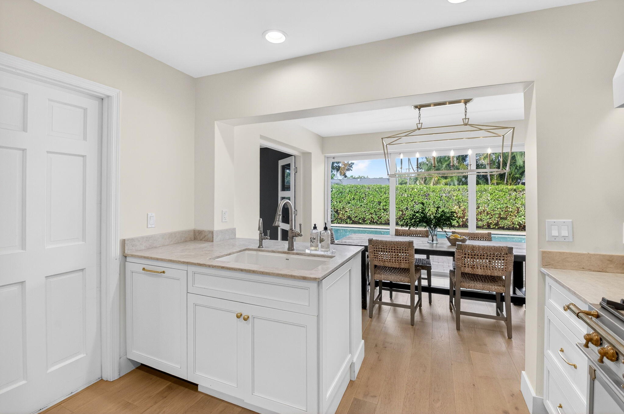 525 Sunset Road