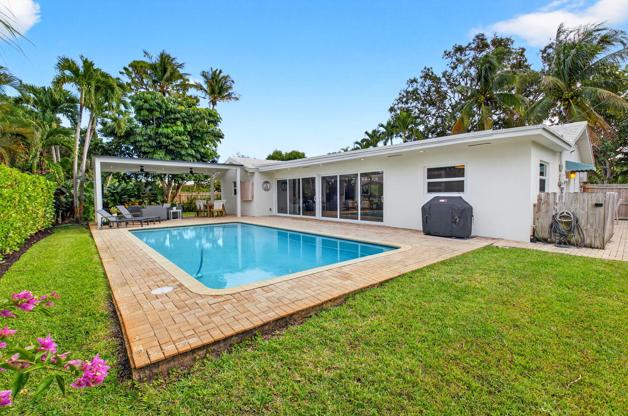 525 Sunset Road