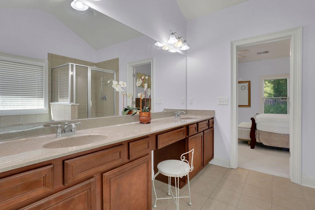 3401 Lake McGinnis Drive