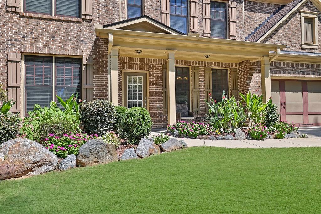 3401 Lake McGinnis Drive