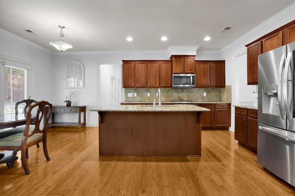 3401 Lake McGinnis Drive