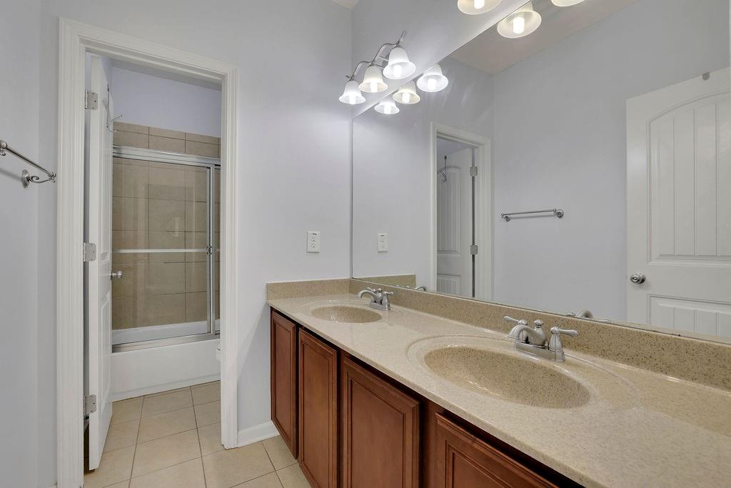 3401 Lake McGinnis Drive