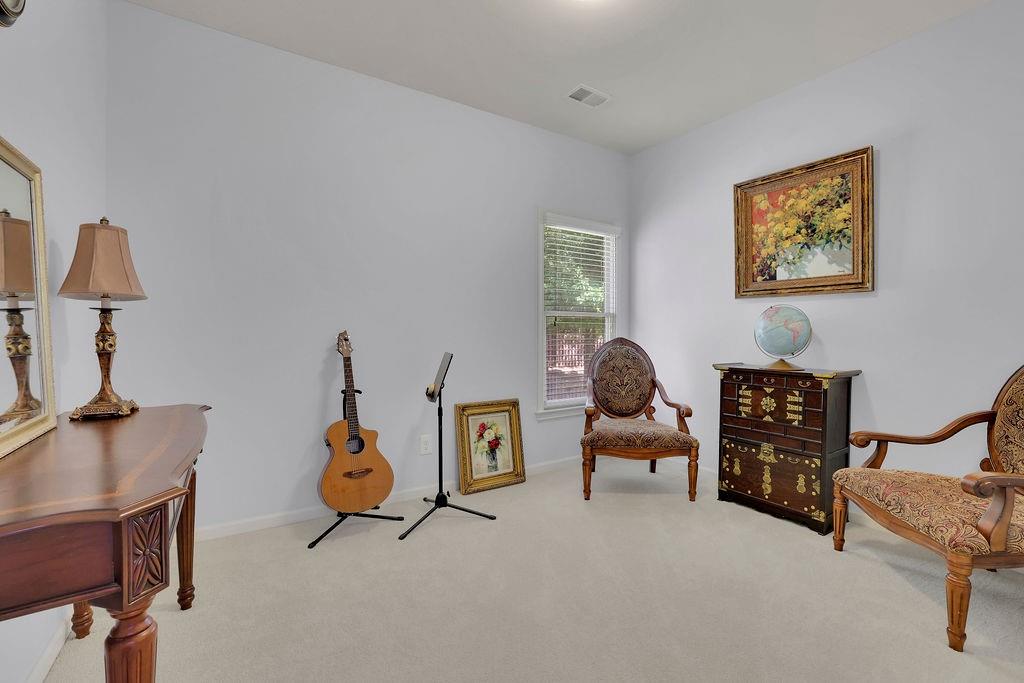 3401 Lake McGinnis Drive