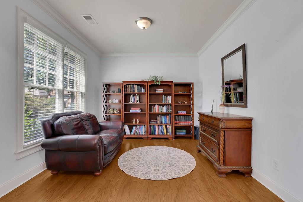 3401 Lake McGinnis Drive