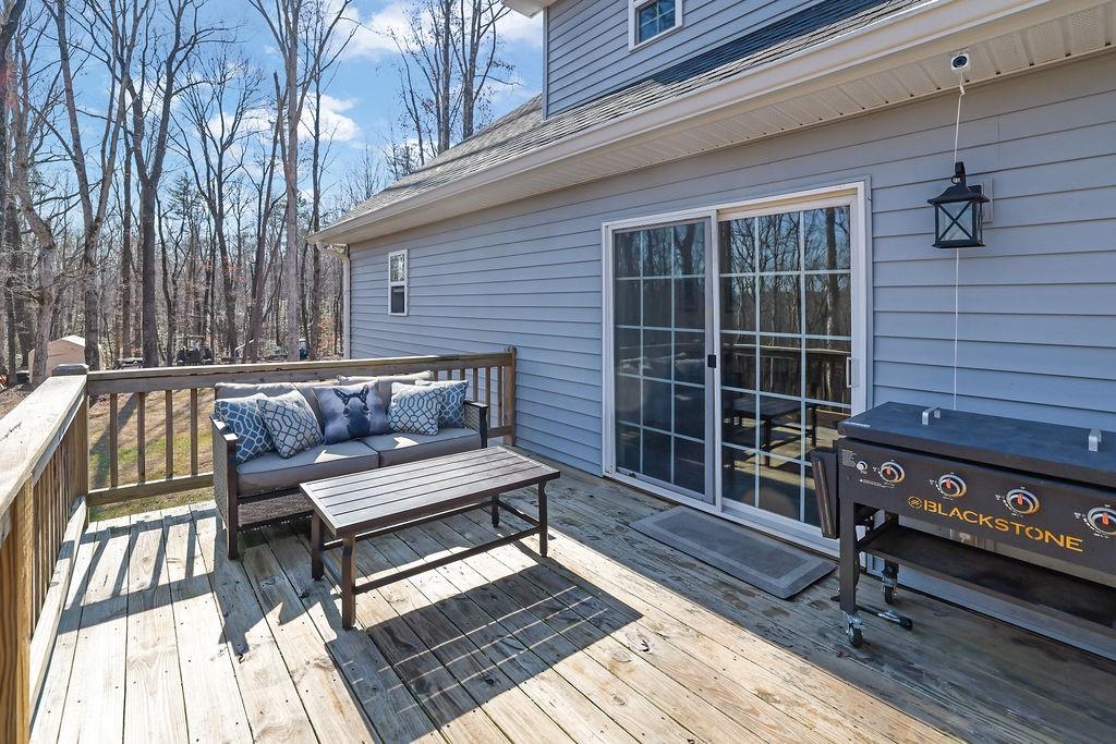 107 Holcomb Road
