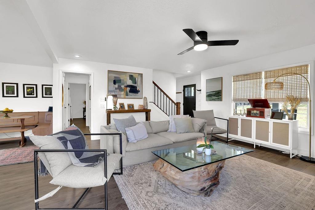 107 Holcomb Road