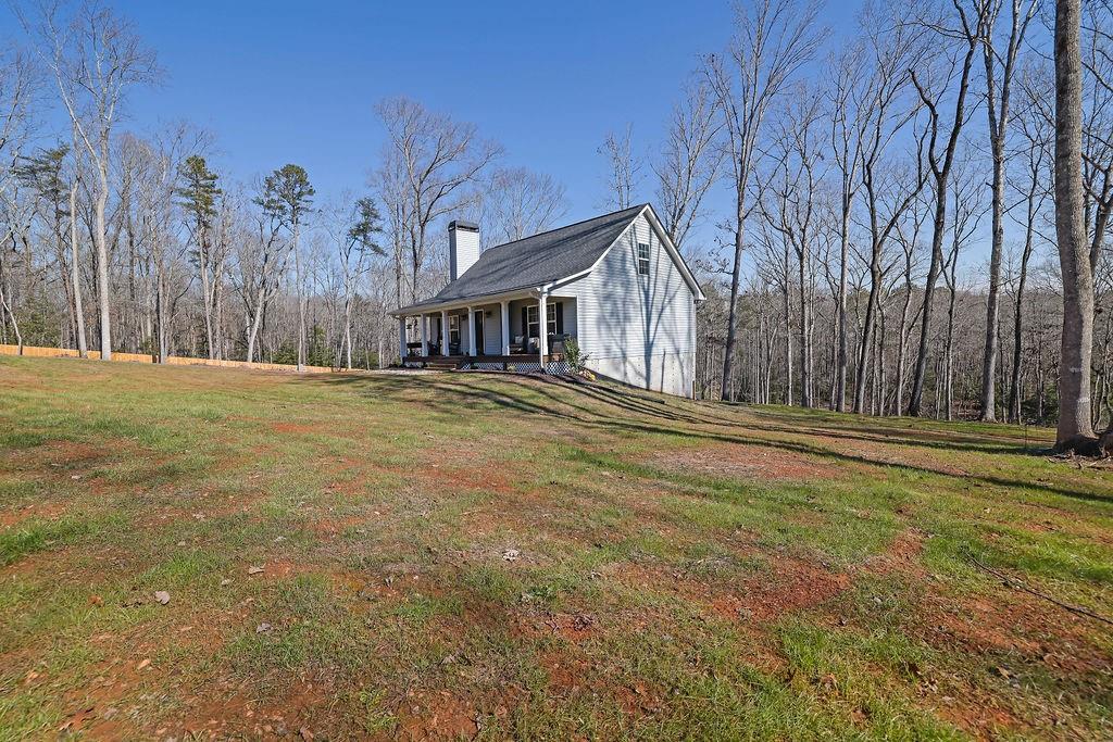 107 Holcomb Road
