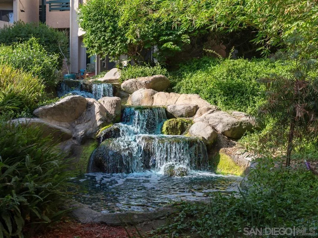 9785 Mesa Springs Way Unit 74