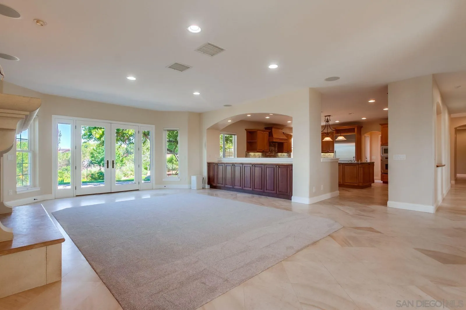 13852 Northcrest Ln