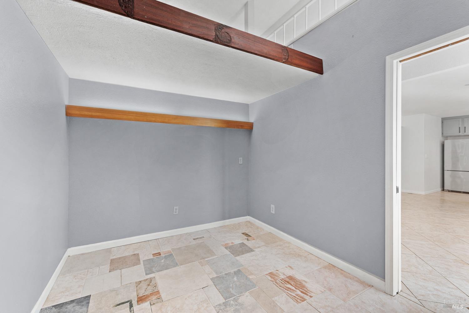 1368 Middlebrook Way