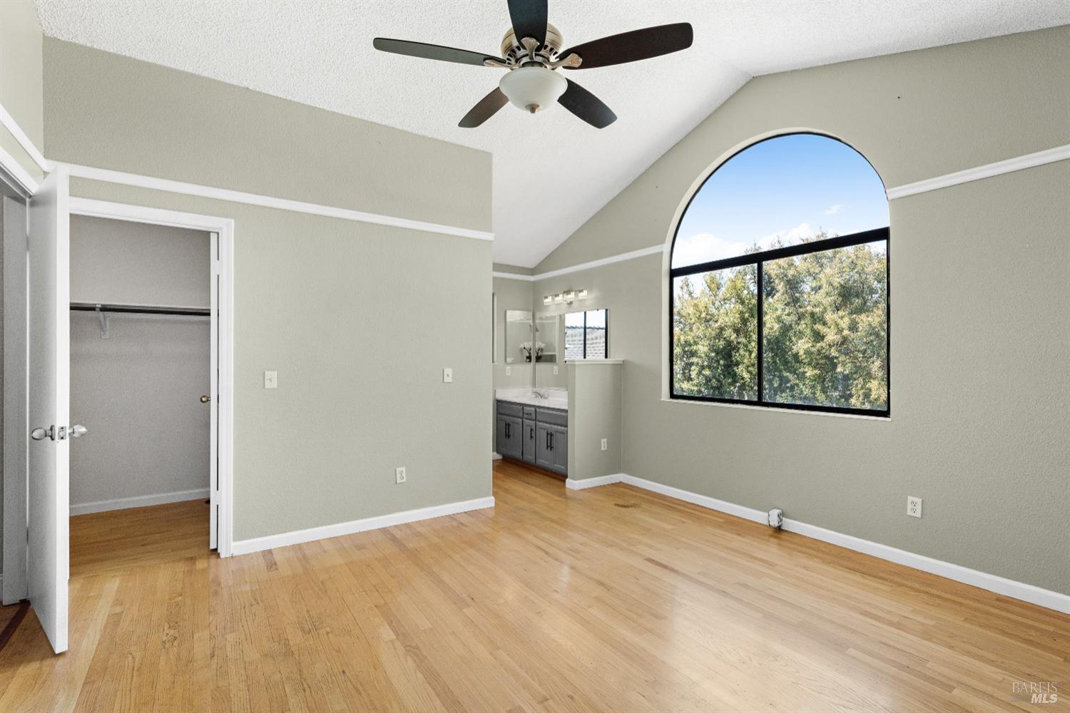 1368 Middlebrook Way