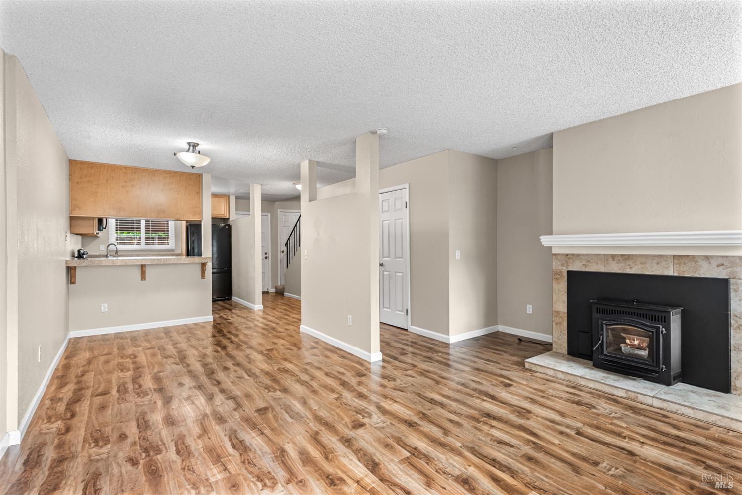 641 Racquet Club Cir