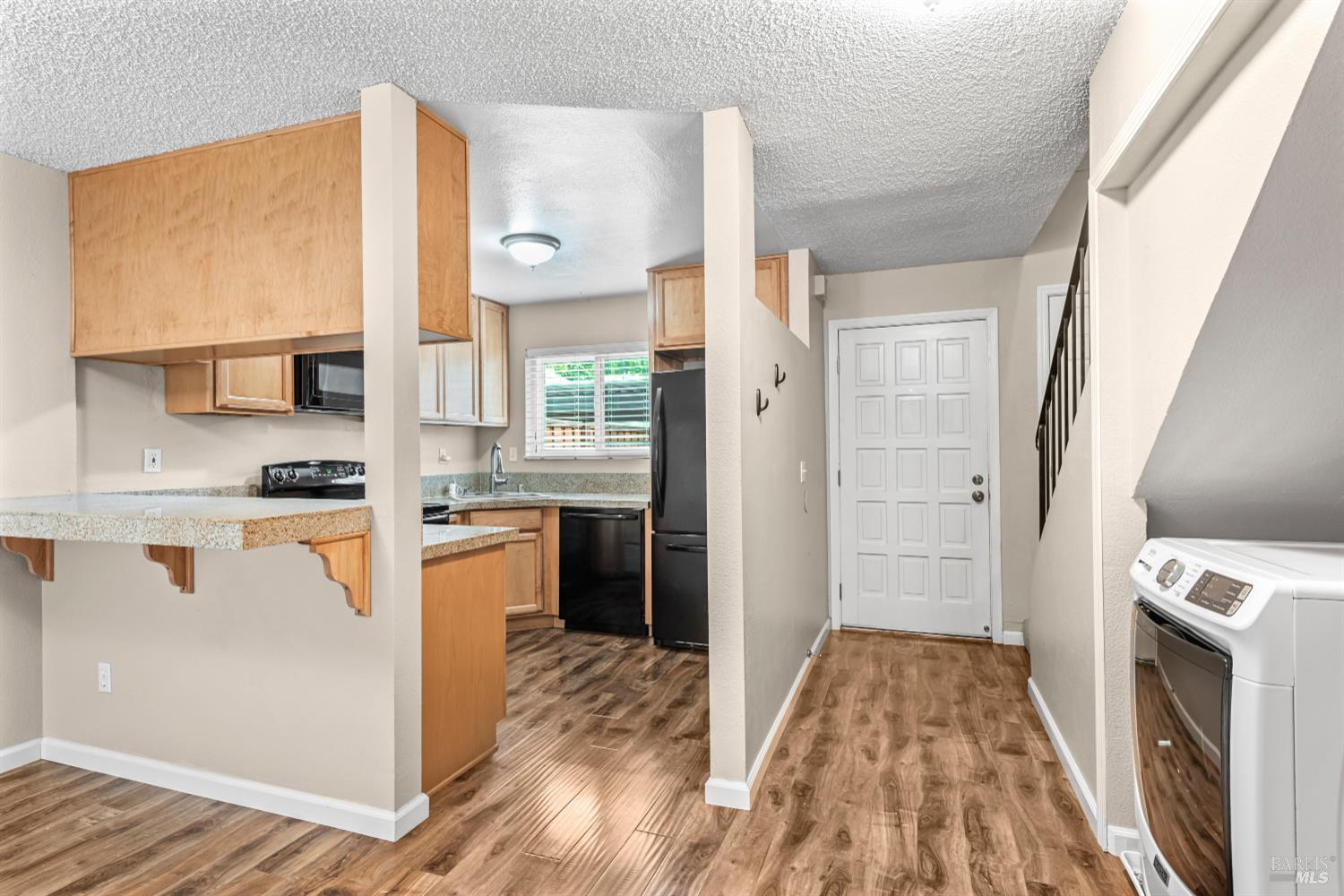 641 Racquet Club Cir