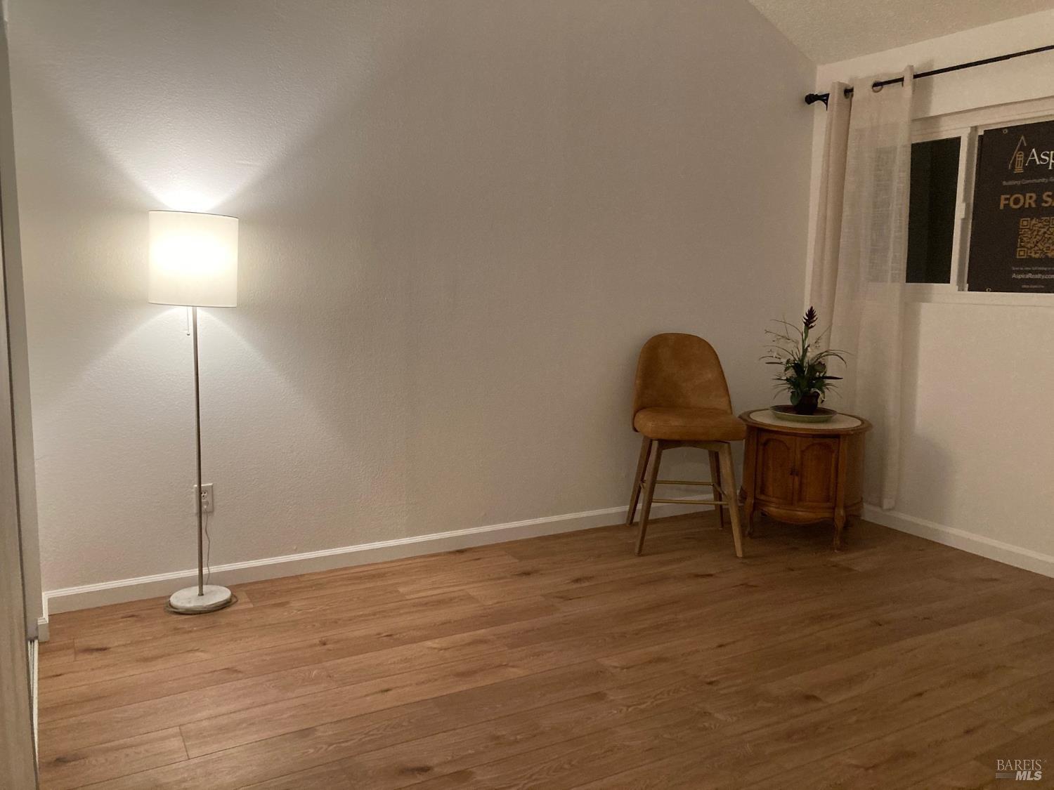 641 Racquet Club Cir