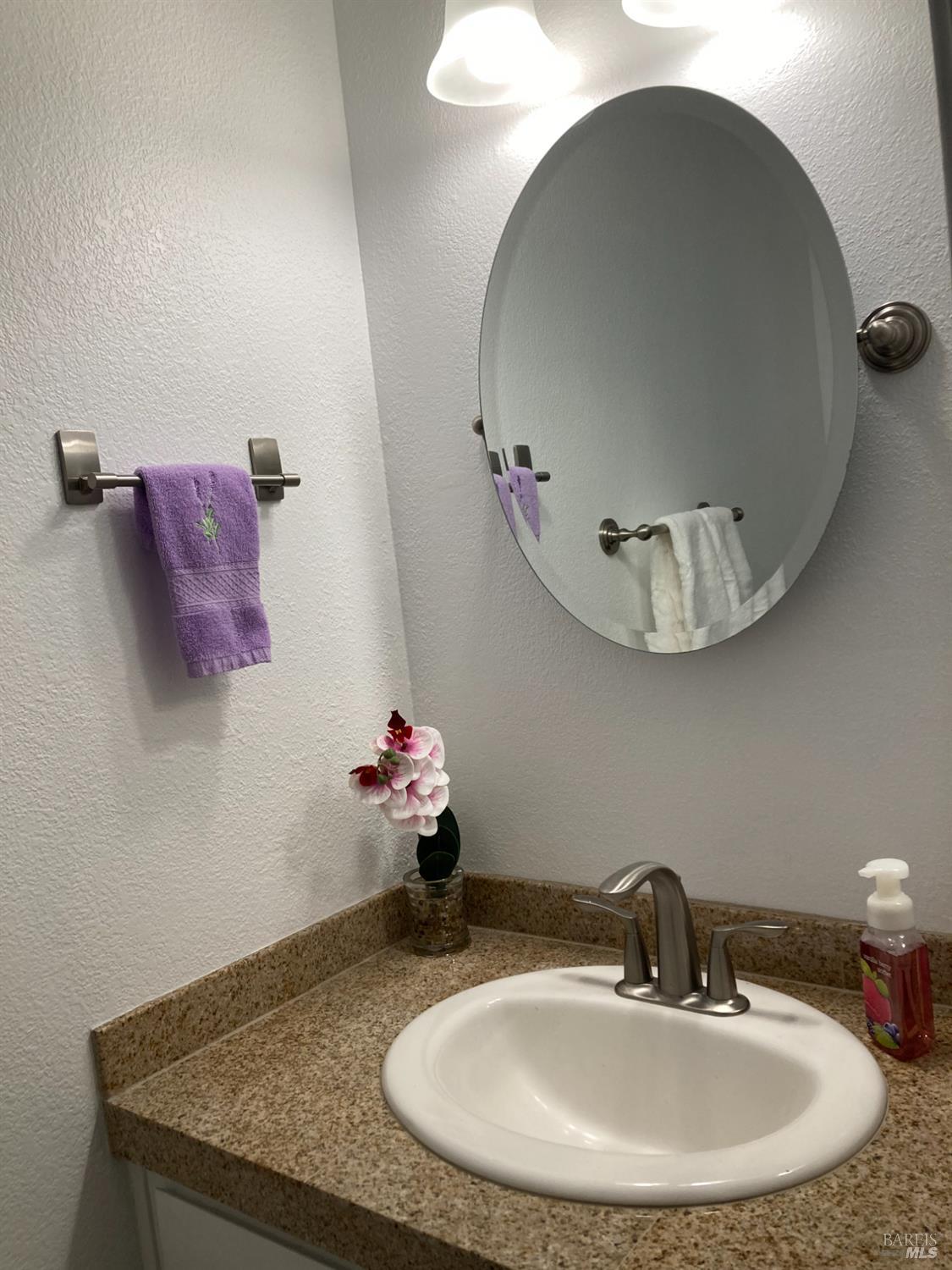 641 Racquet Club Cir