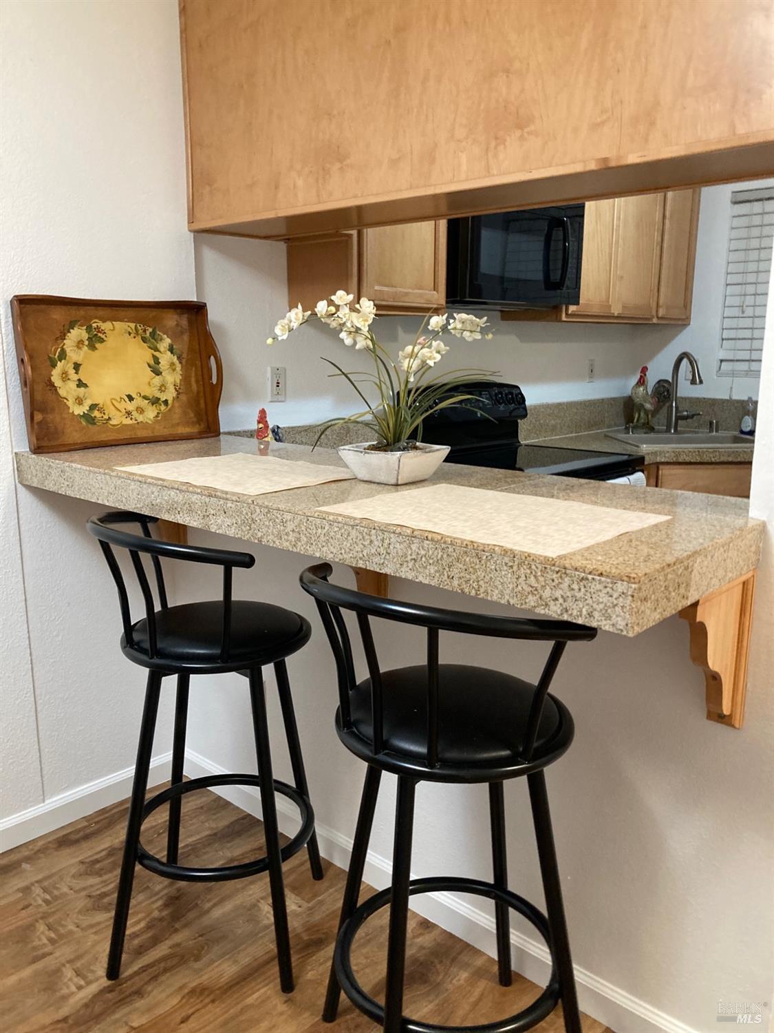 641 Racquet Club Cir