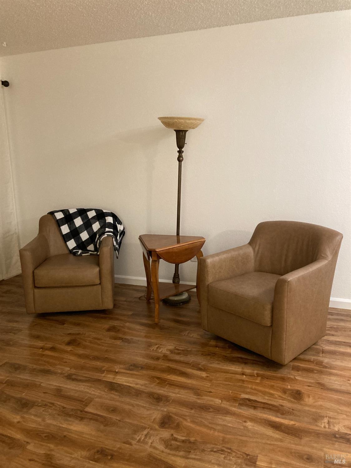 641 Racquet Club Cir