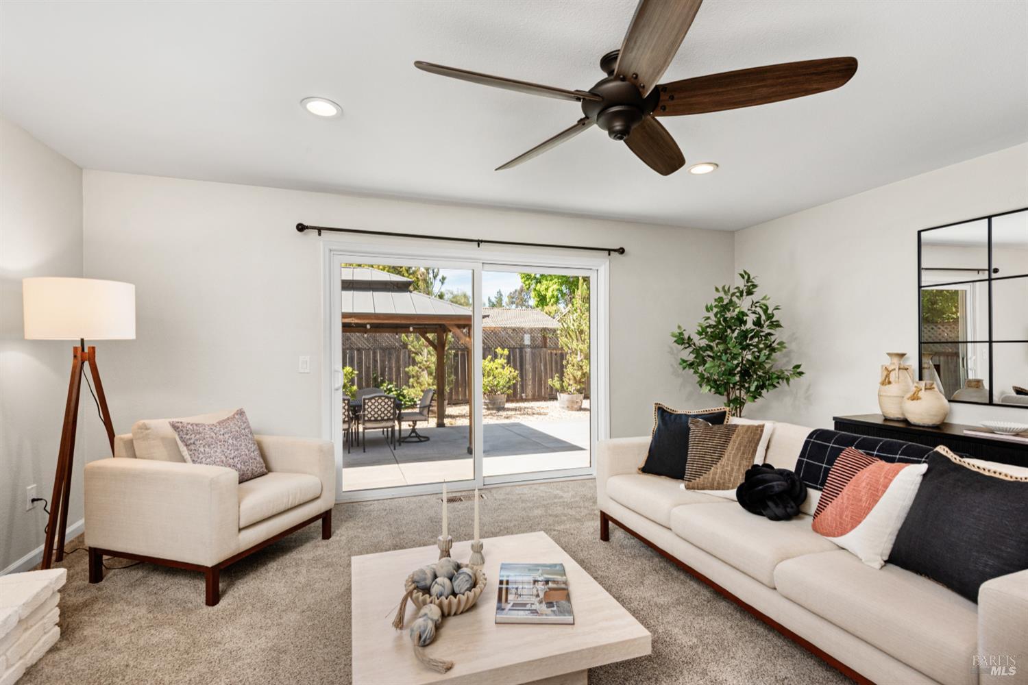 6191 6191 Santa Clara Place