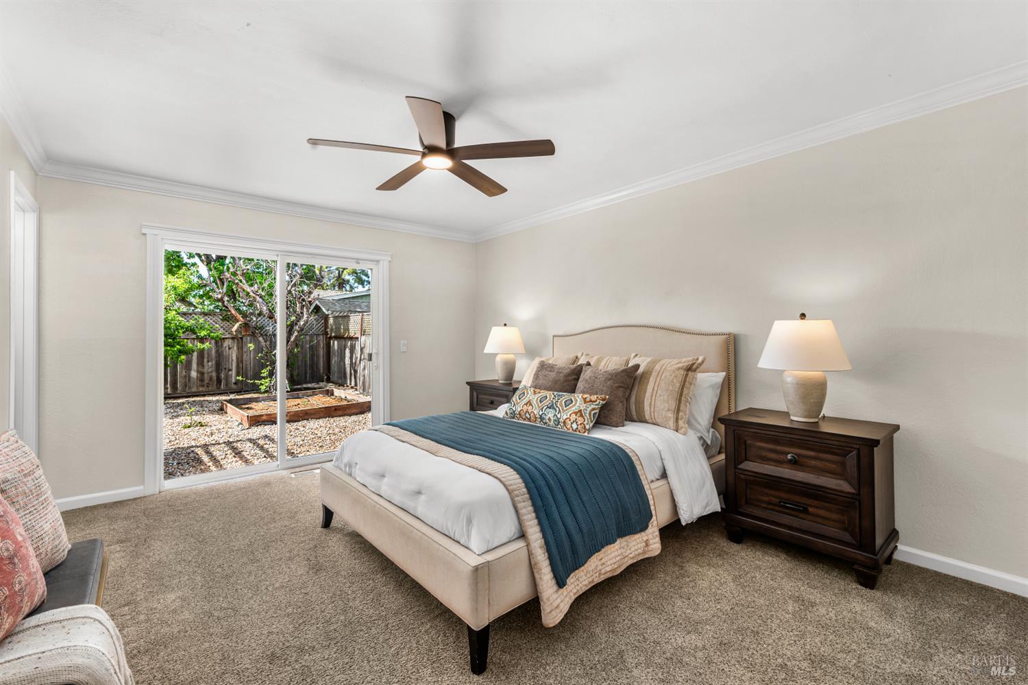 6191 6191 Santa Clara Place