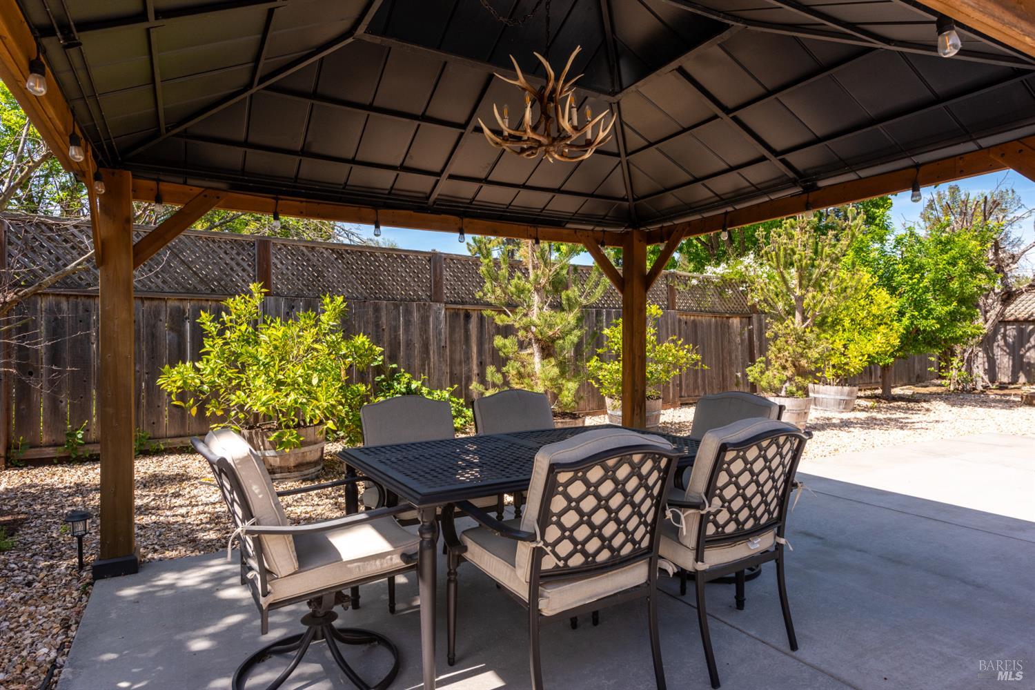 6191 6191 Santa Clara Place