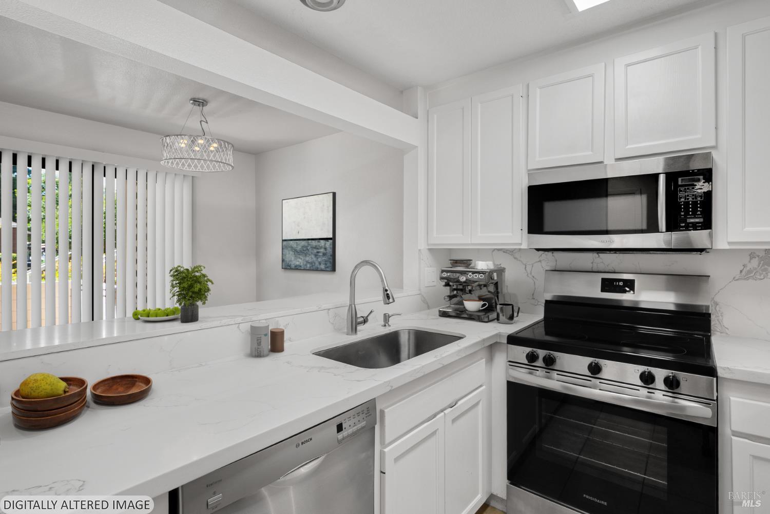 901 Russell Avenue Unit: #123