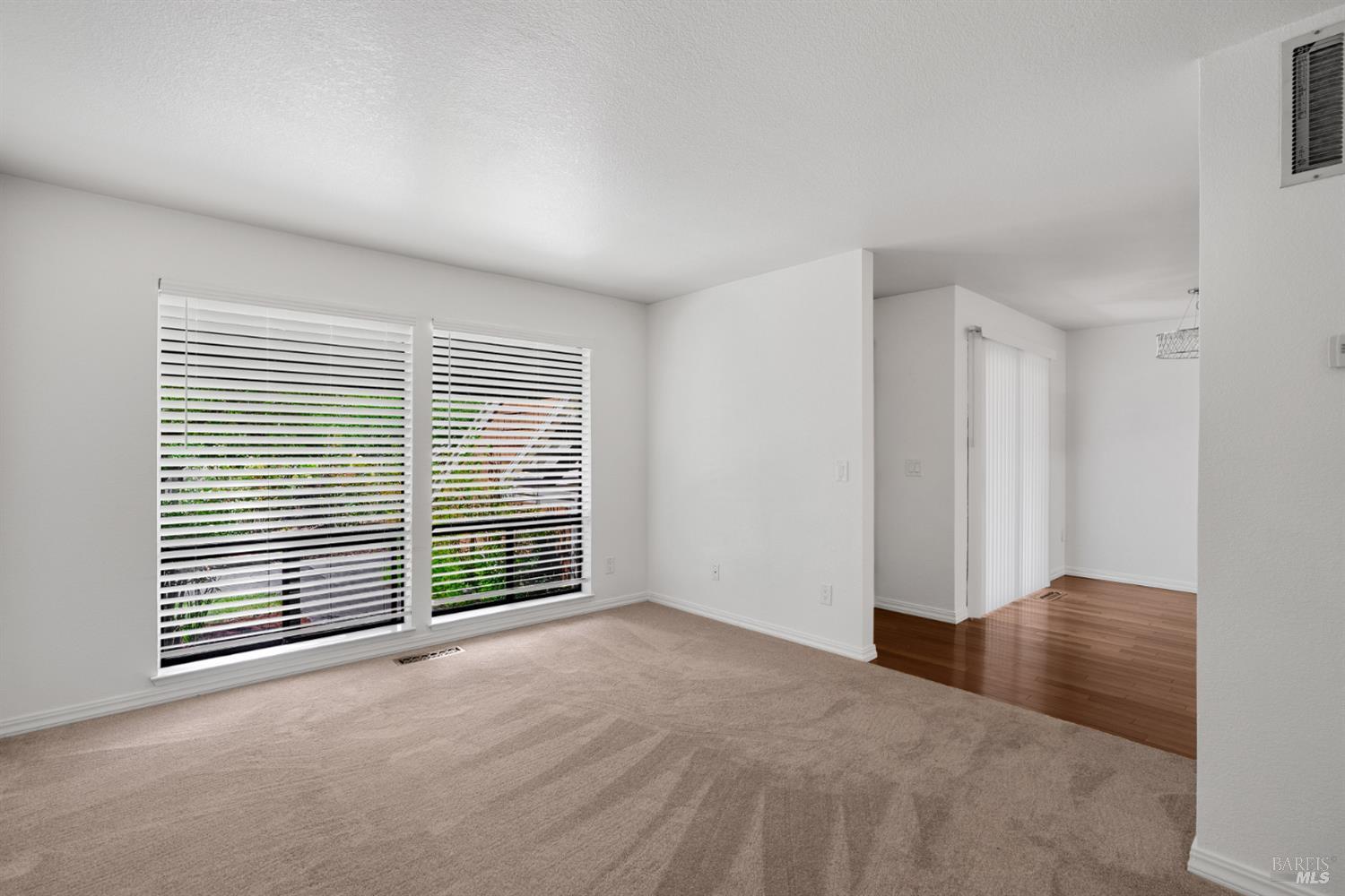 901 Russell Avenue Unit: #123