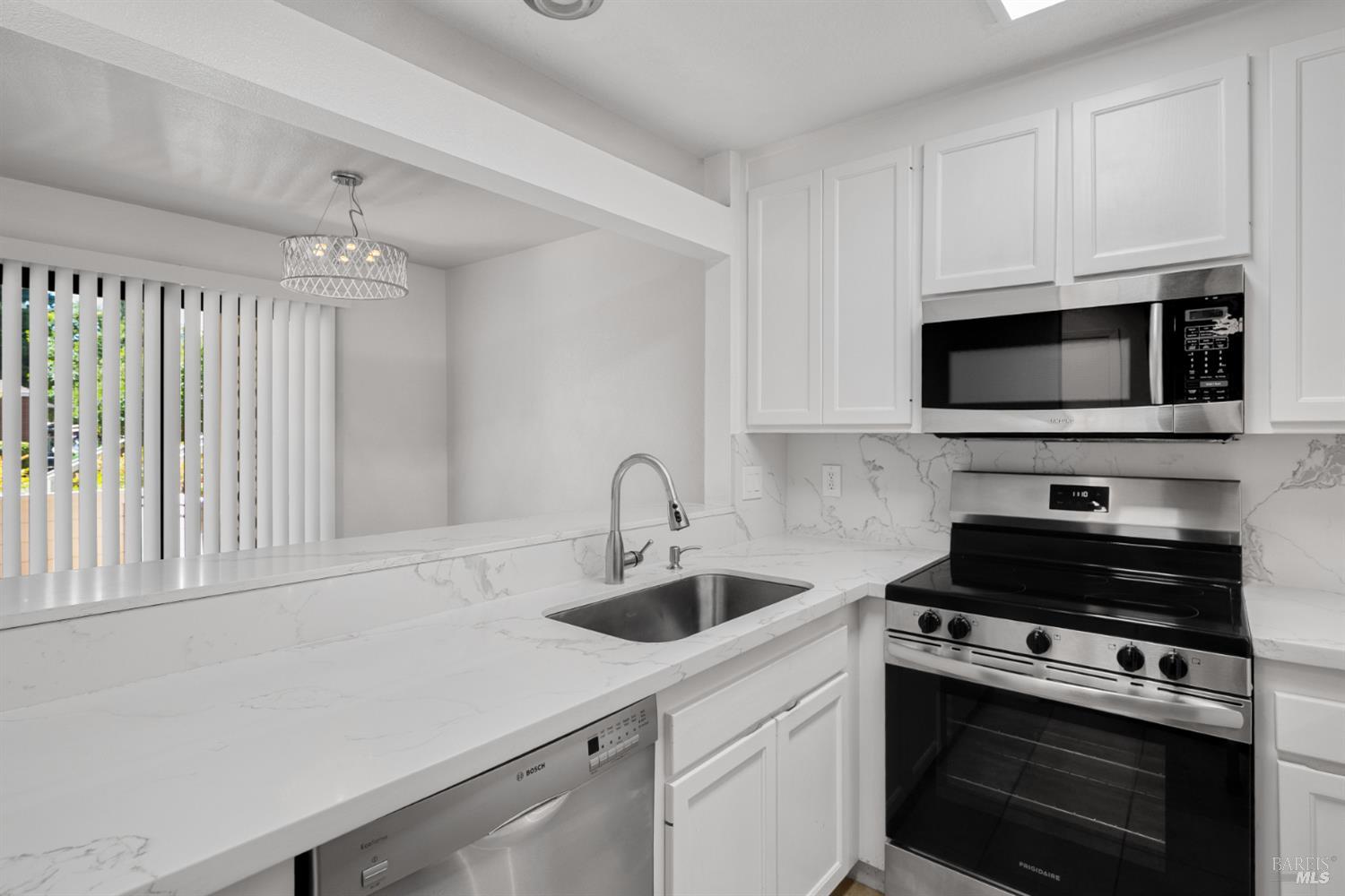 901 Russell Avenue Unit: #123