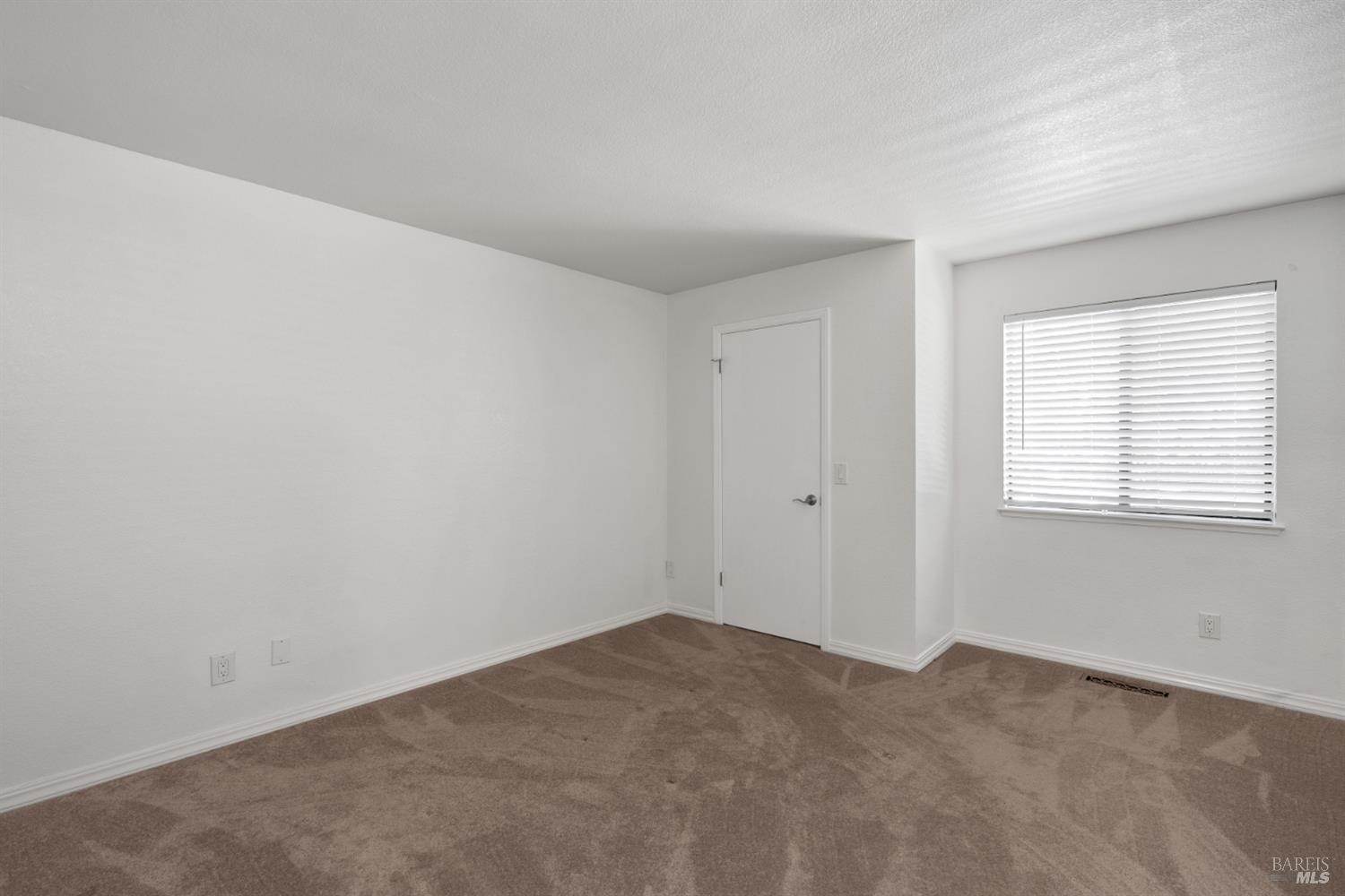 901 Russell Avenue Unit: #123