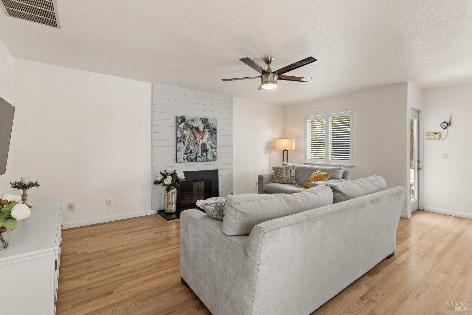 408 Buena Tierra Court