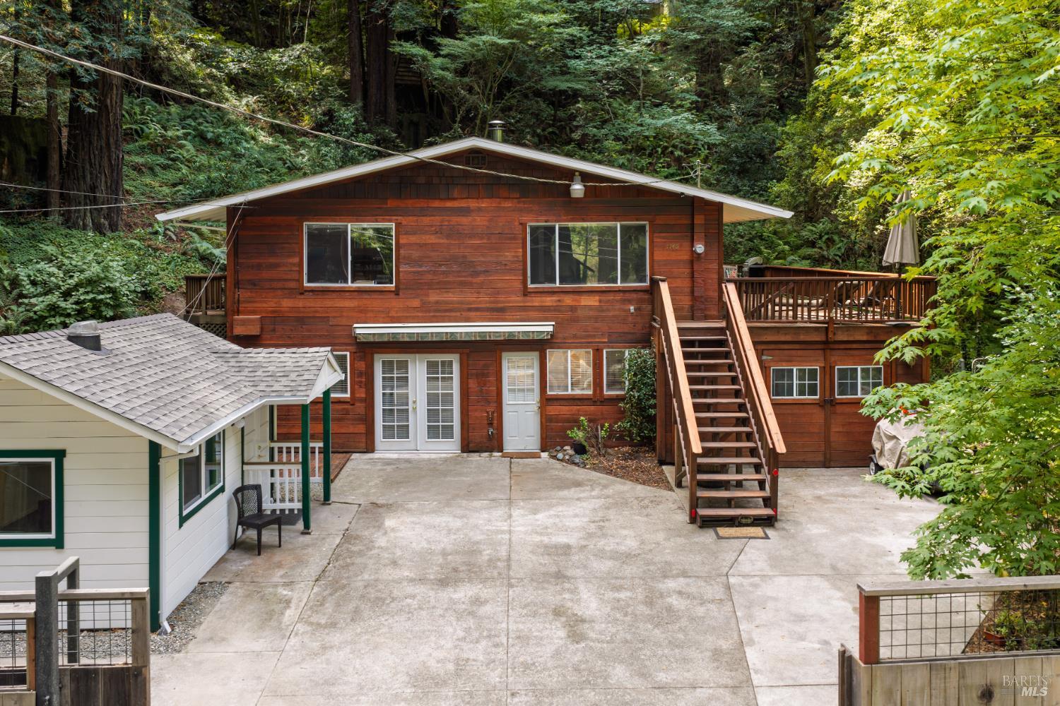 1145 Cazadero Highway
