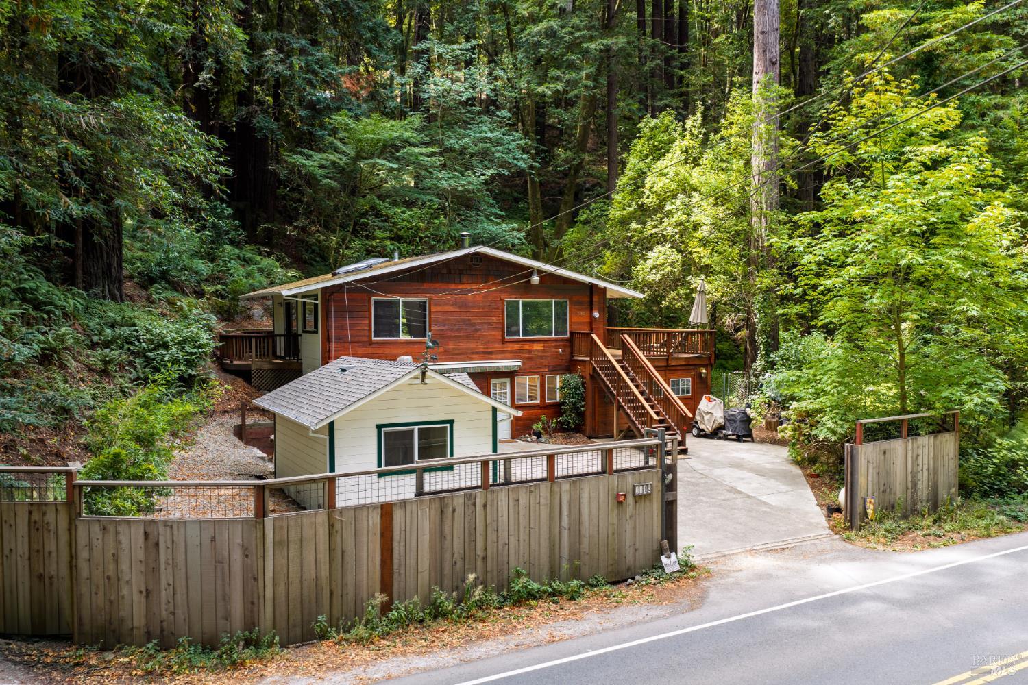 1145 Cazadero Highway