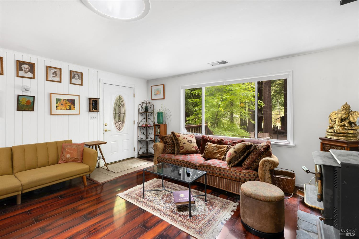 1145 Cazadero Highway