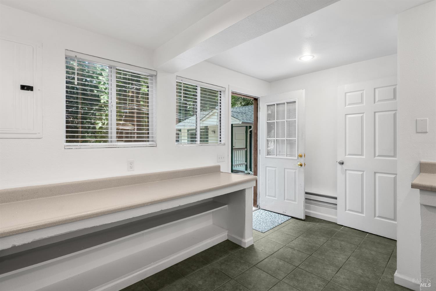1145 Cazadero Highway