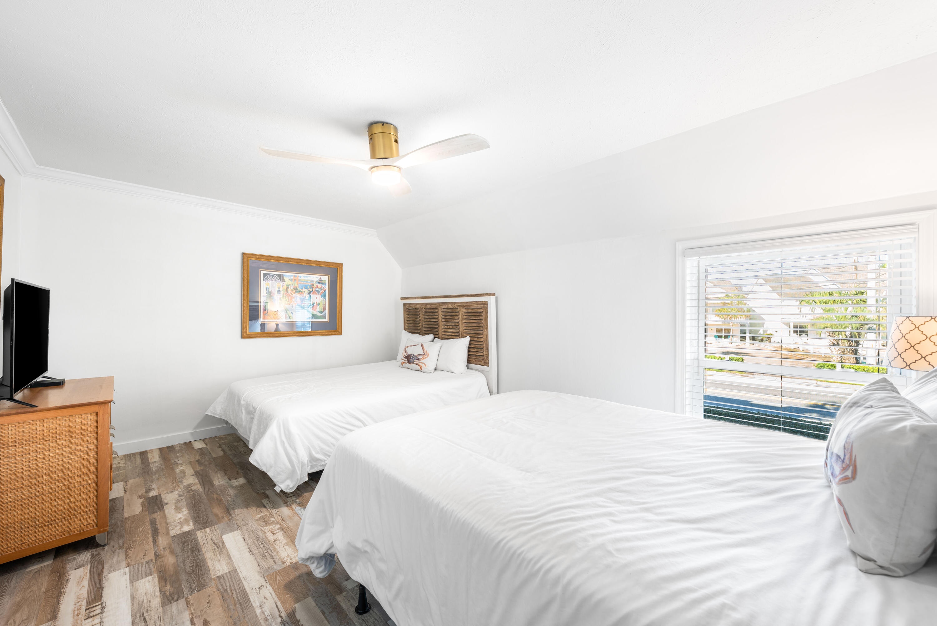 22519 Front Beach Road Road 123