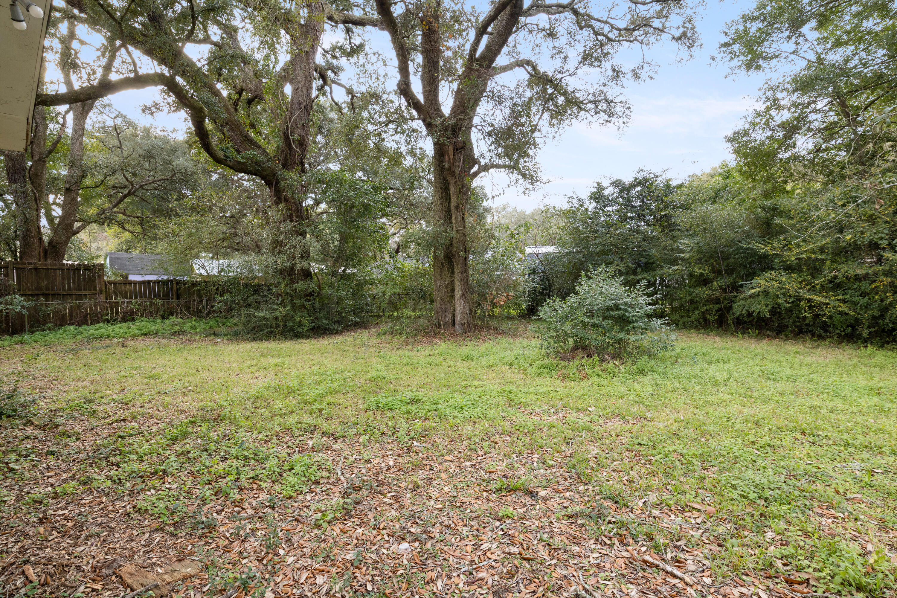 284 Airport Boulevard