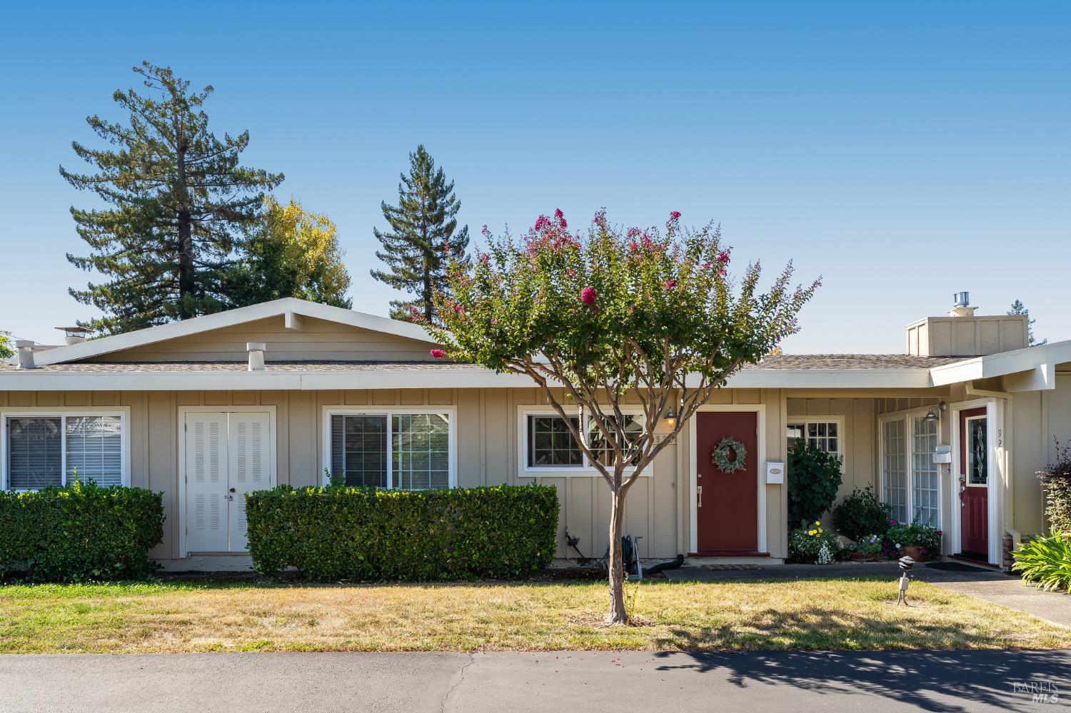 921 1st Street W