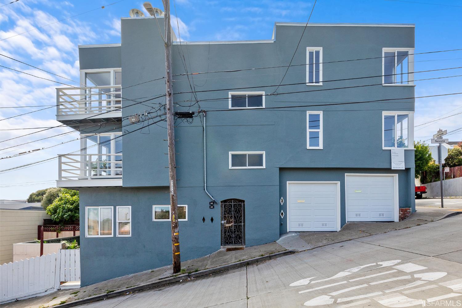 300 Nevada Street