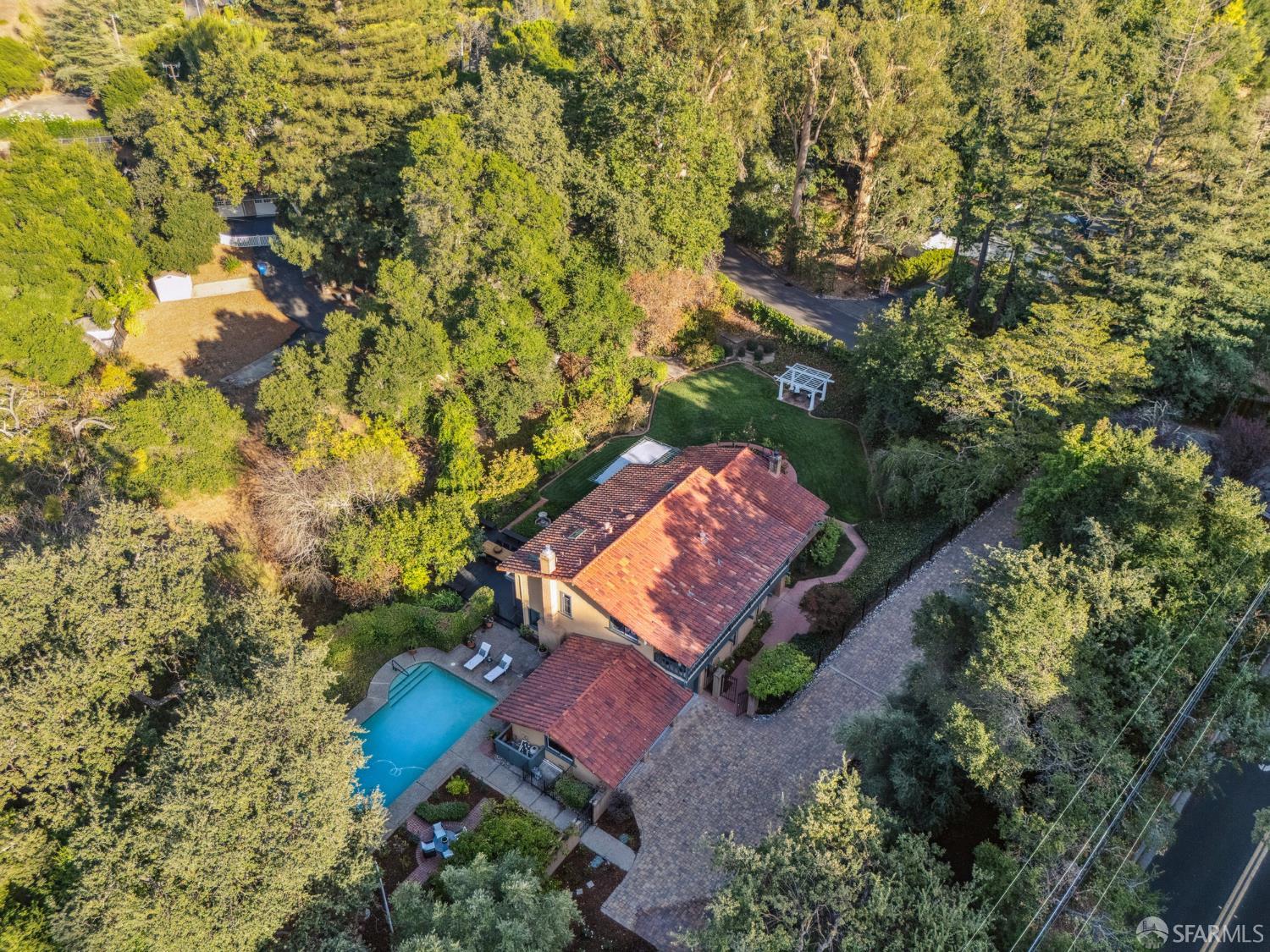 16244 Kennedy Road