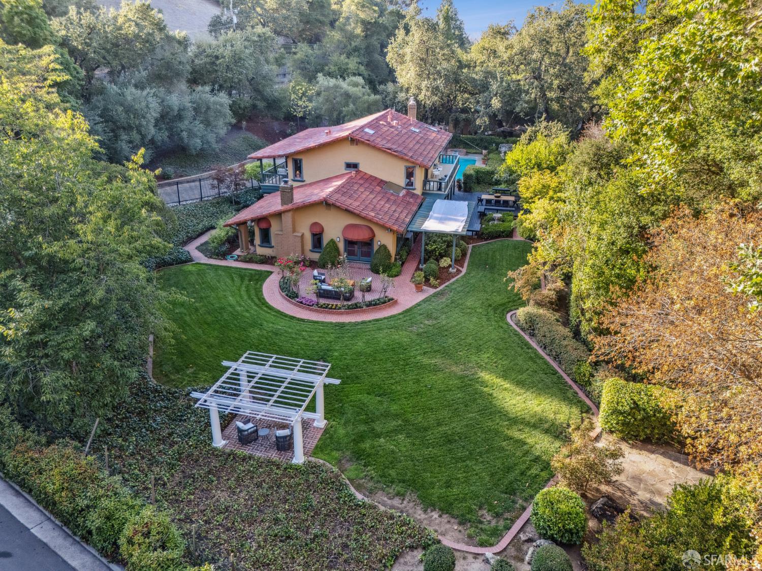 16244 Kennedy Road