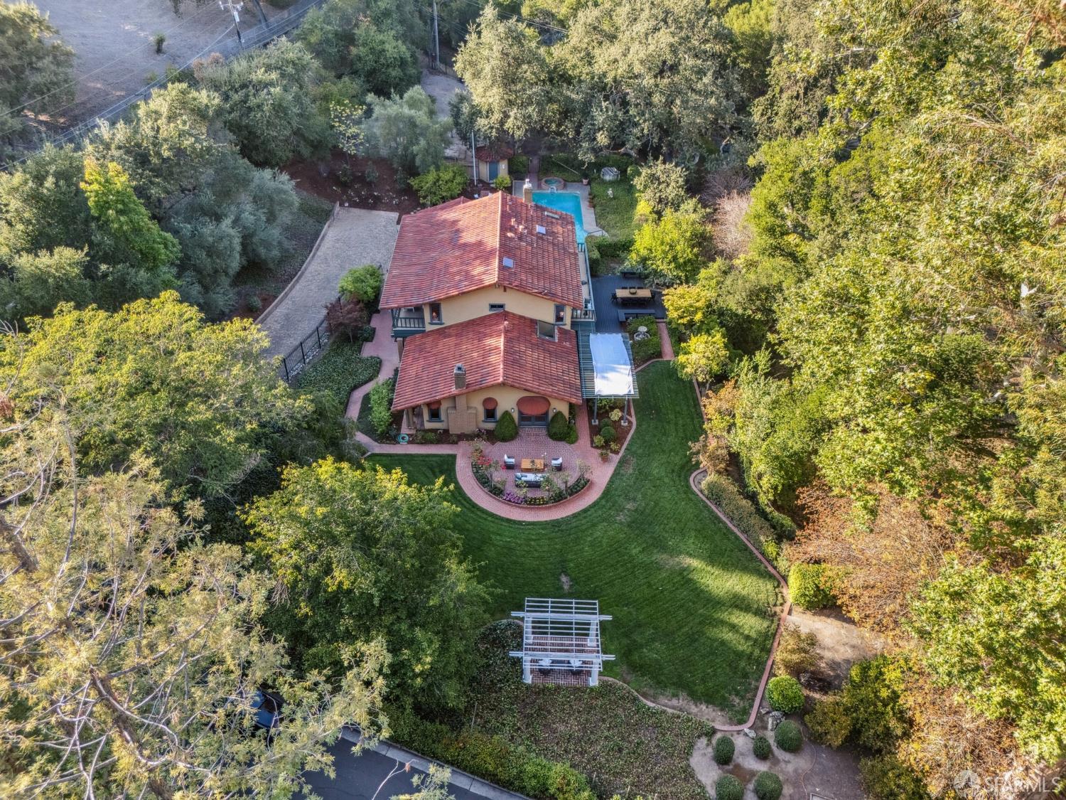 16244 Kennedy Road